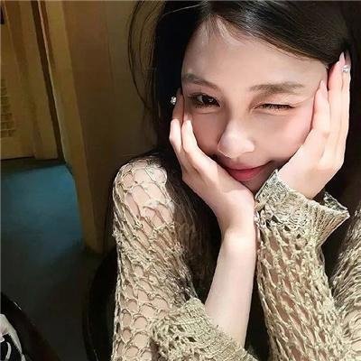 住楼上的女人